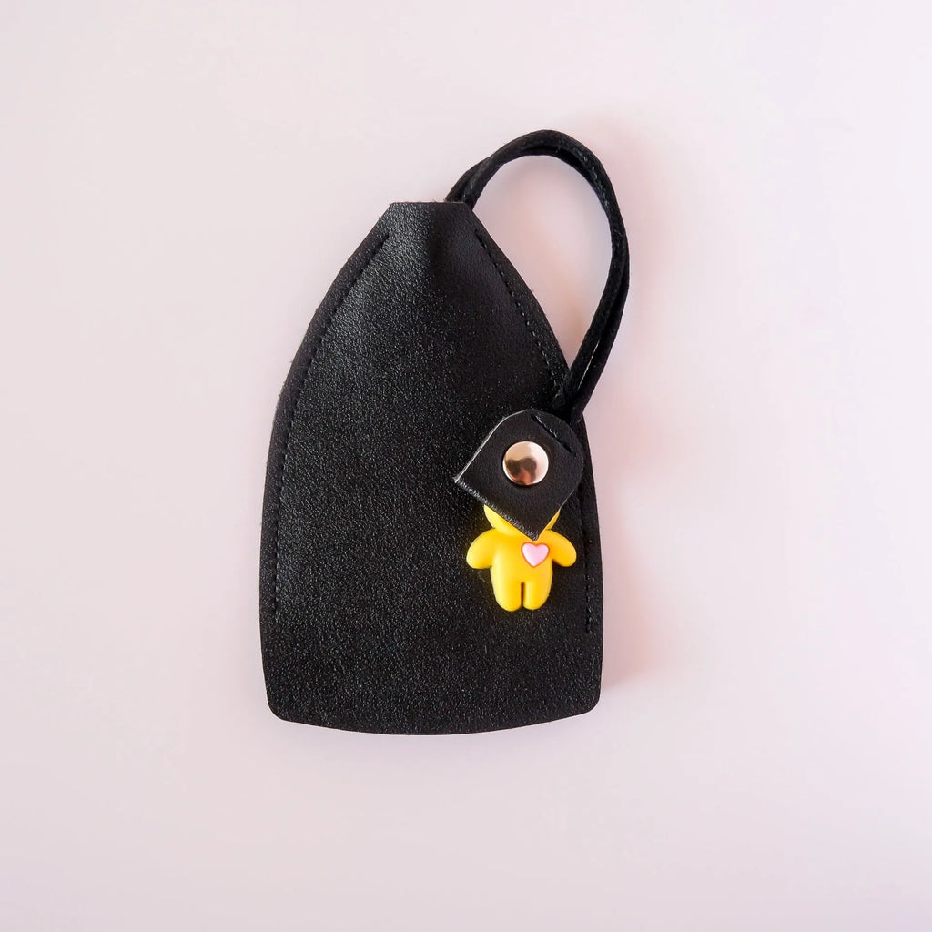 Universal large capacity car key case in five colour options with PU leather construction