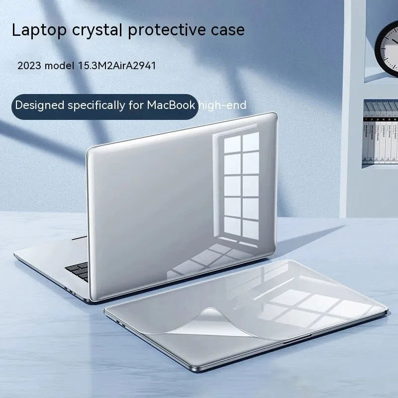 MacBook protective case in four colour options for drop-resistant laptop protection