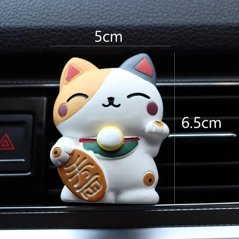 Black cat and white cat resin car vent aromatherapy clip air freshener on car dashboard