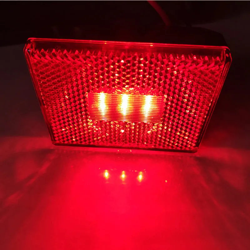 Red and yellow LED trailer side light with 19cm wiring line length