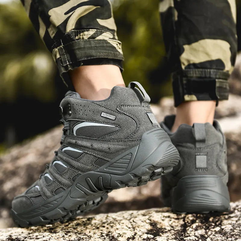 Outdoor high-top hiking boots for men, polyester fabric, black colour, side view