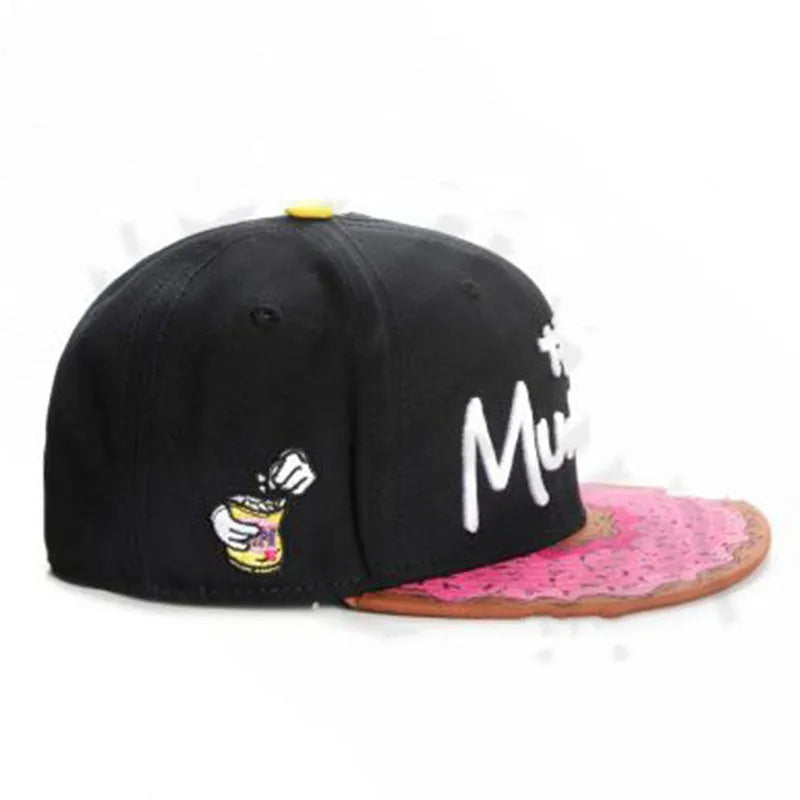 Cotton snapback baseball cap with adjustable back, black colour, side view