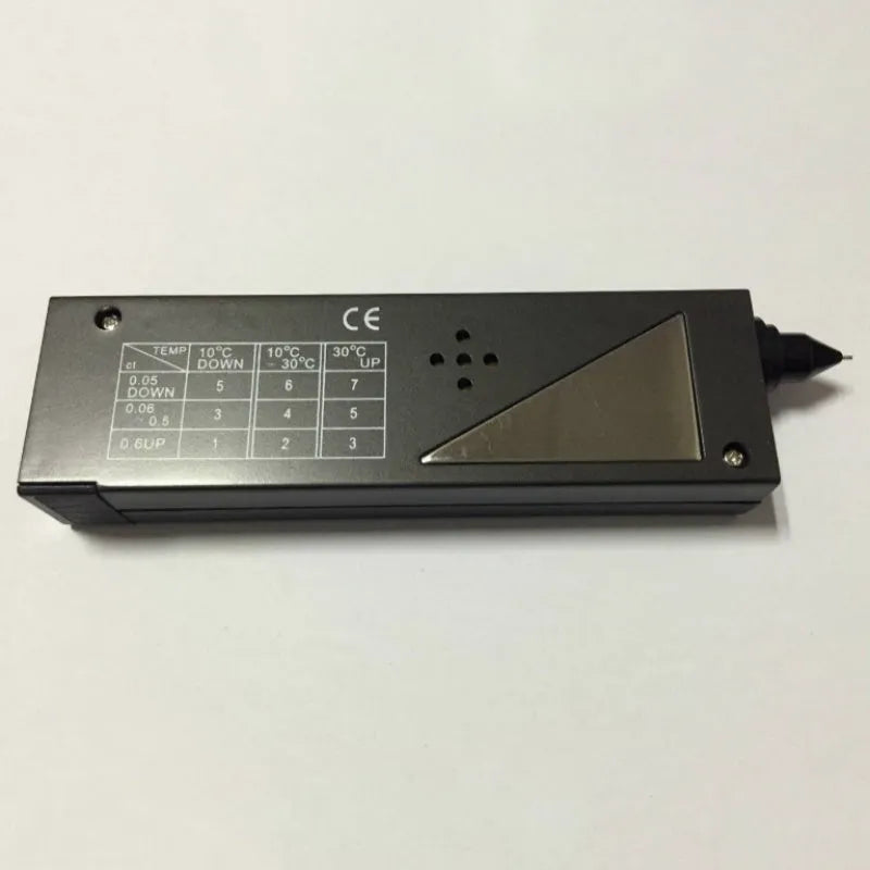 Second generation black diamond thermal conductivity tester with metal probe for gem identification