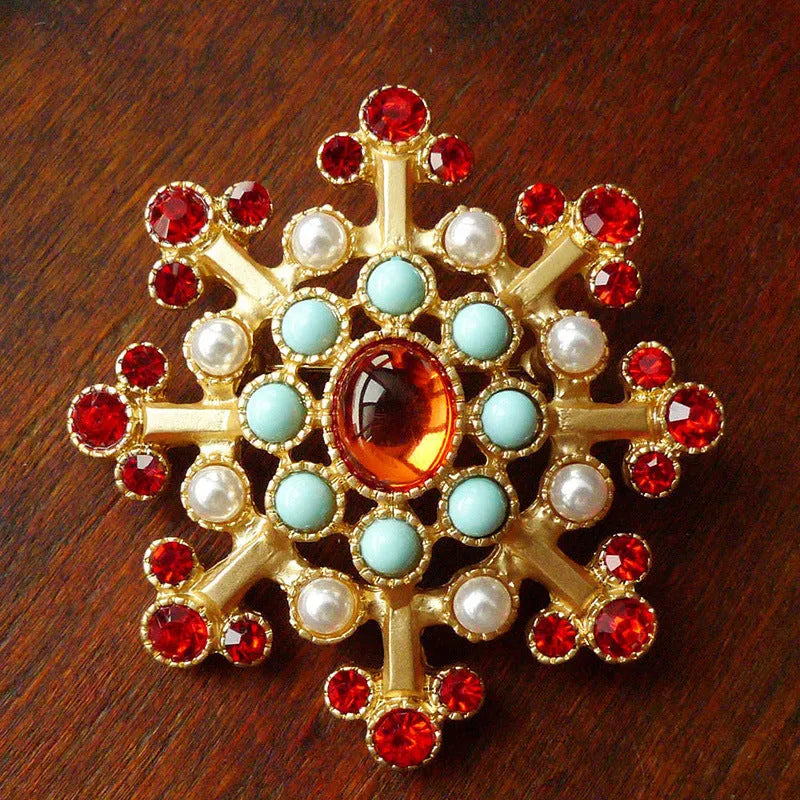 Vintage zinc alloy baroque brooch with diamond shape and antique metal finish