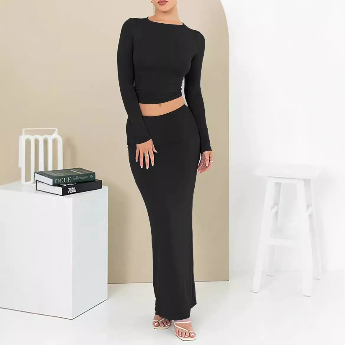 Women's sweet style two-piece suit with crop top and long skirt in polyester fabric
