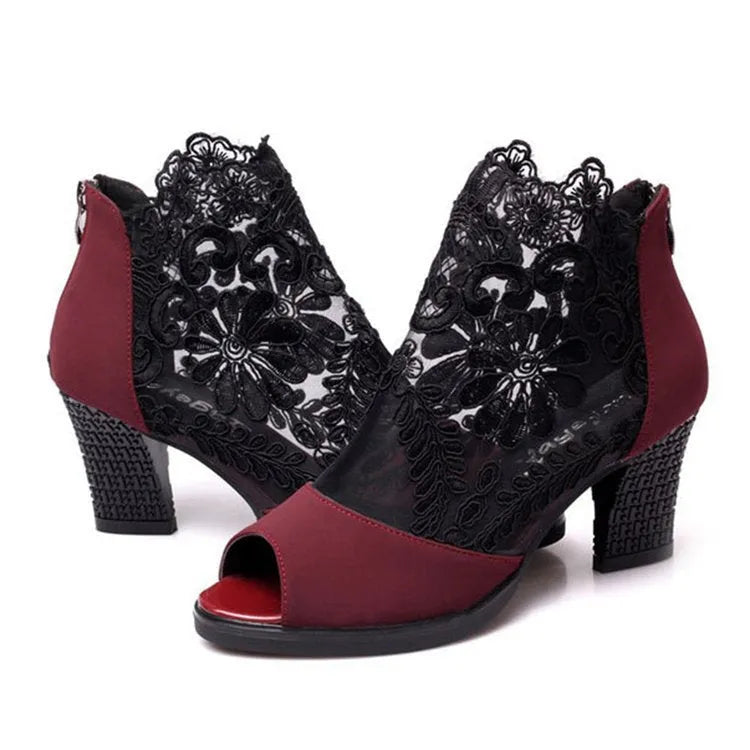 Women's black floral lace gladiator sandals with square high heel and peep toe design