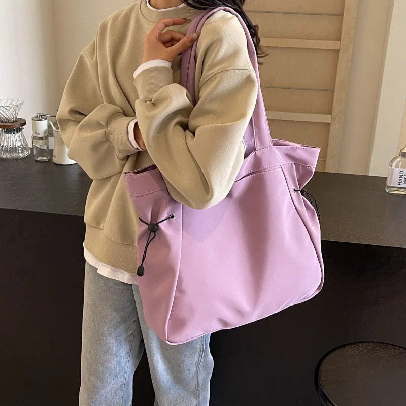 Soft Oxford cloth folding shoulder tote bag in street trend style with shoulder strap