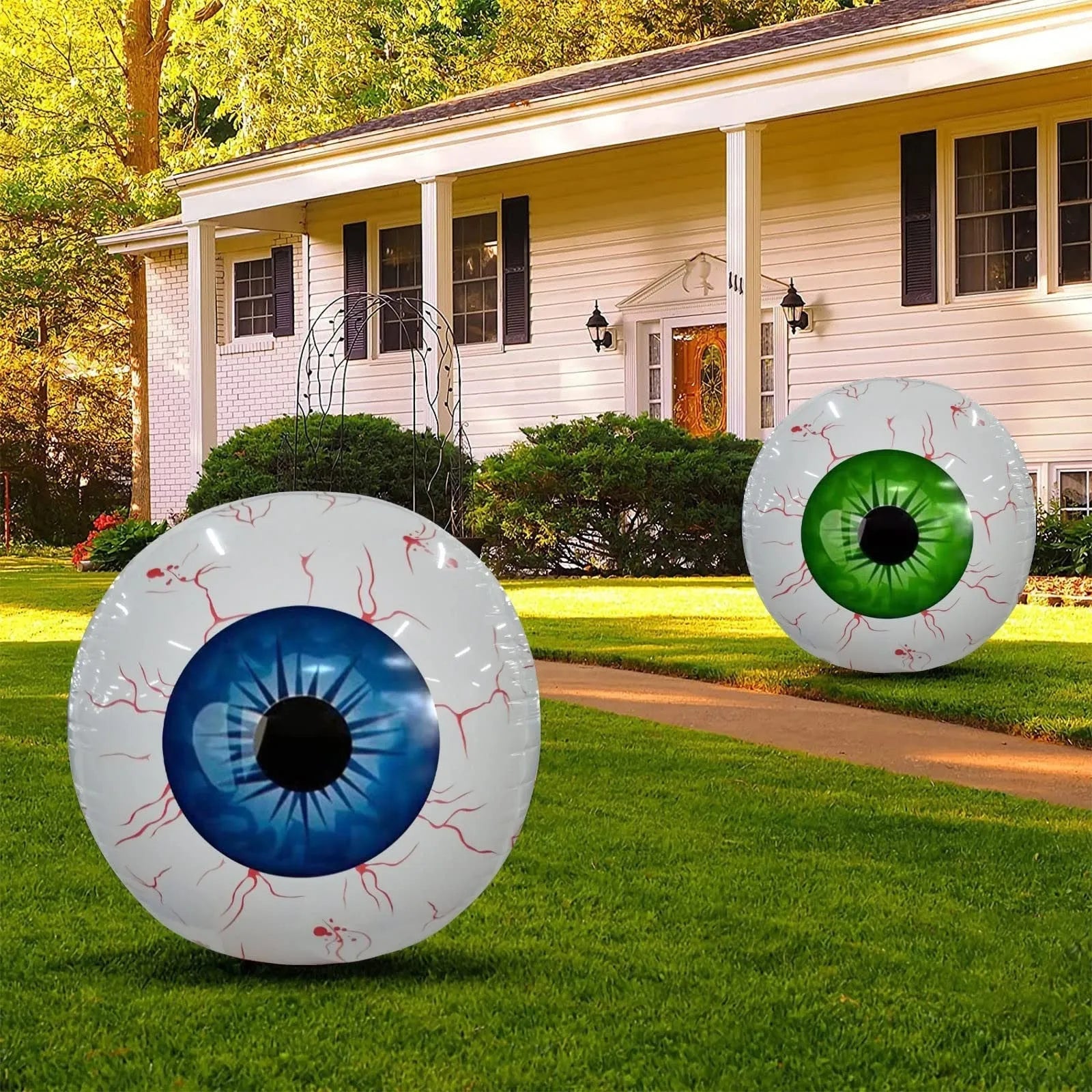 Halloween eyeball balloon inflatable with bloodshot design in green colour