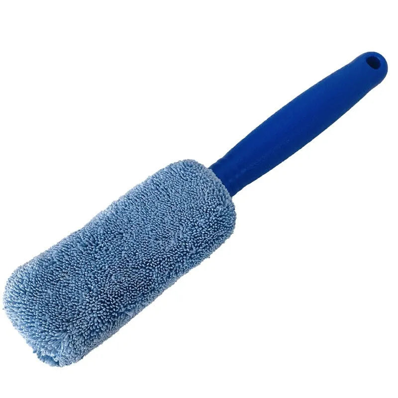 Microfiber car tyre brush with long 29cm handle in blue colour for cleaning alloy wheels