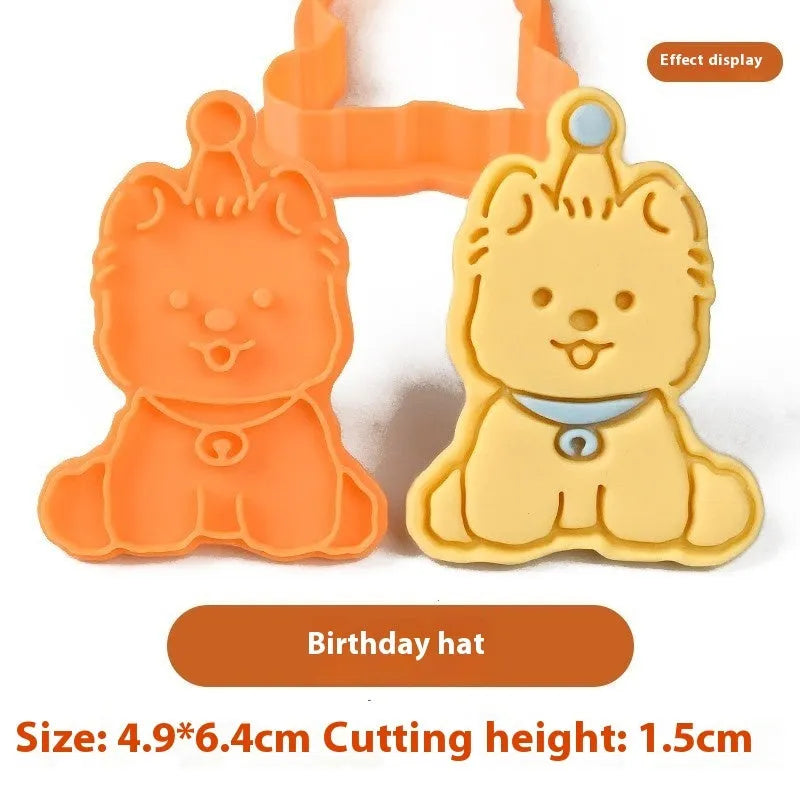 Three-dimensional plastic pet biscuit mould with cartoon puppy designs