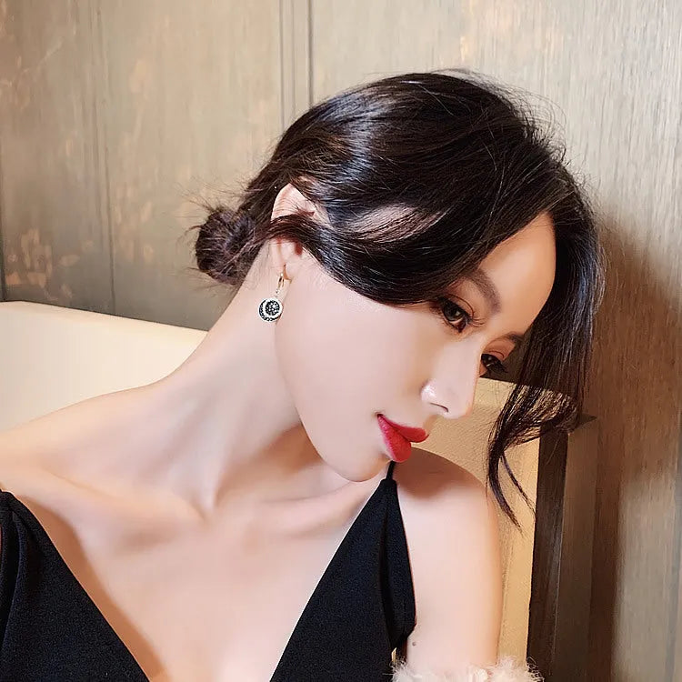 Black geometric drop earrings with retro Hong Kong style measuring 3.6 cm in length