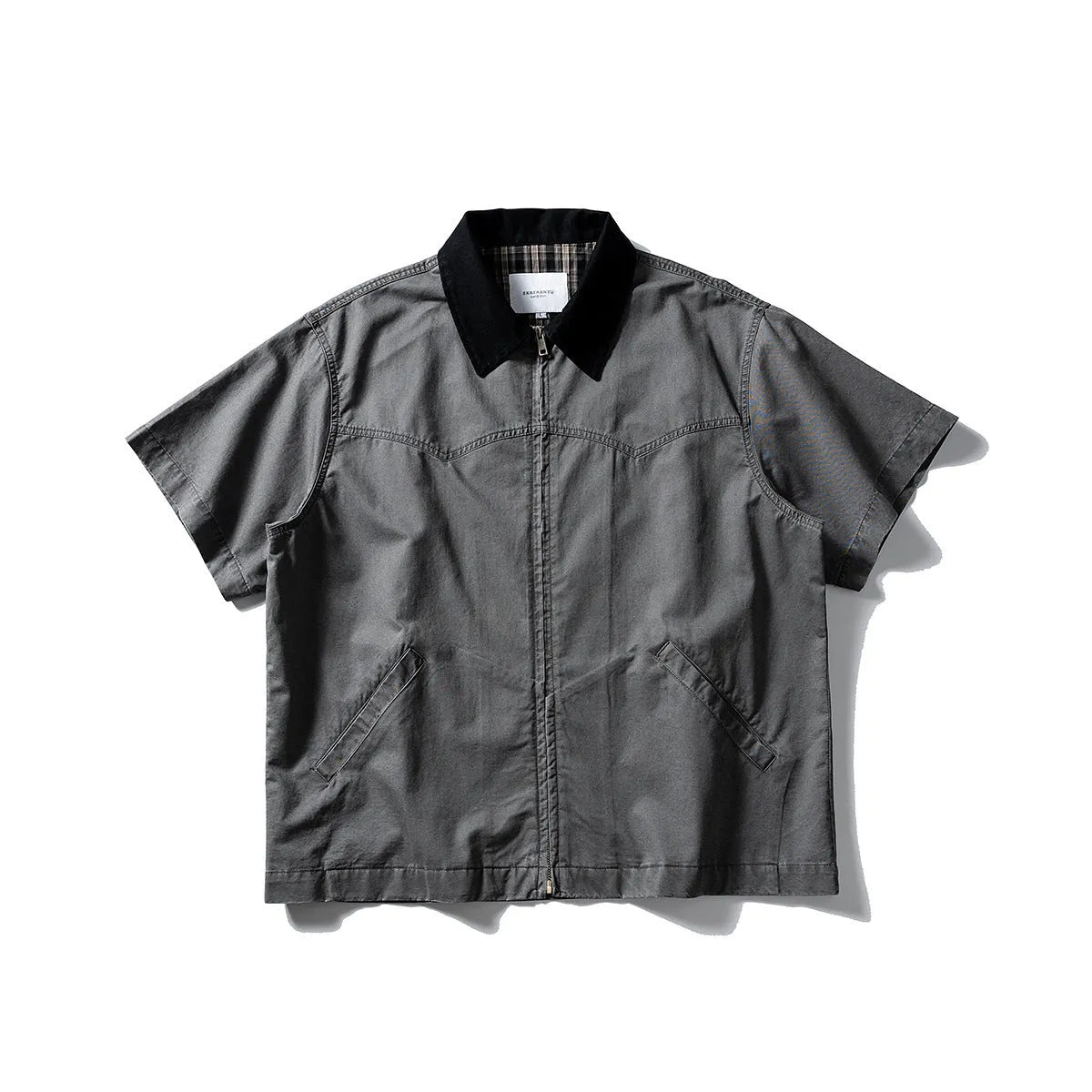 Men's khaki washed overalls cotton shirt with short sleeves in loose cardigan style