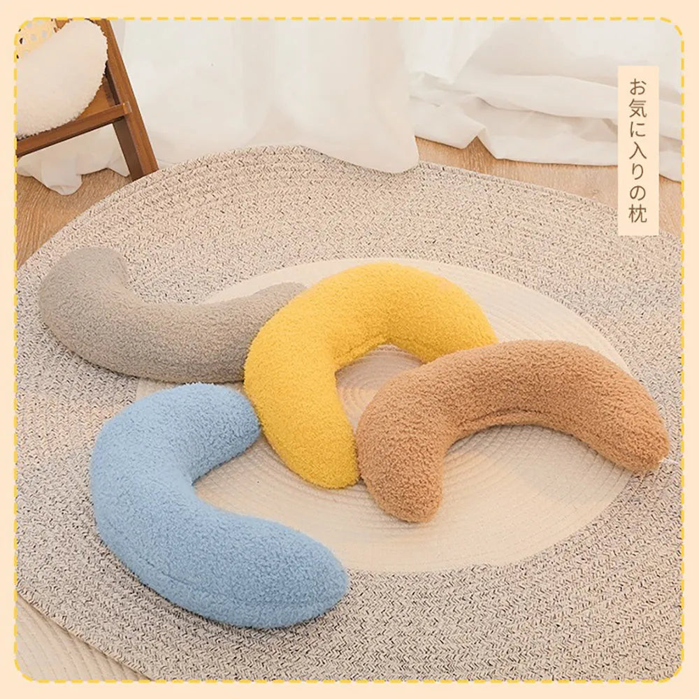 U-shaped blue cat pillow with adjustable collar for feline cervical support