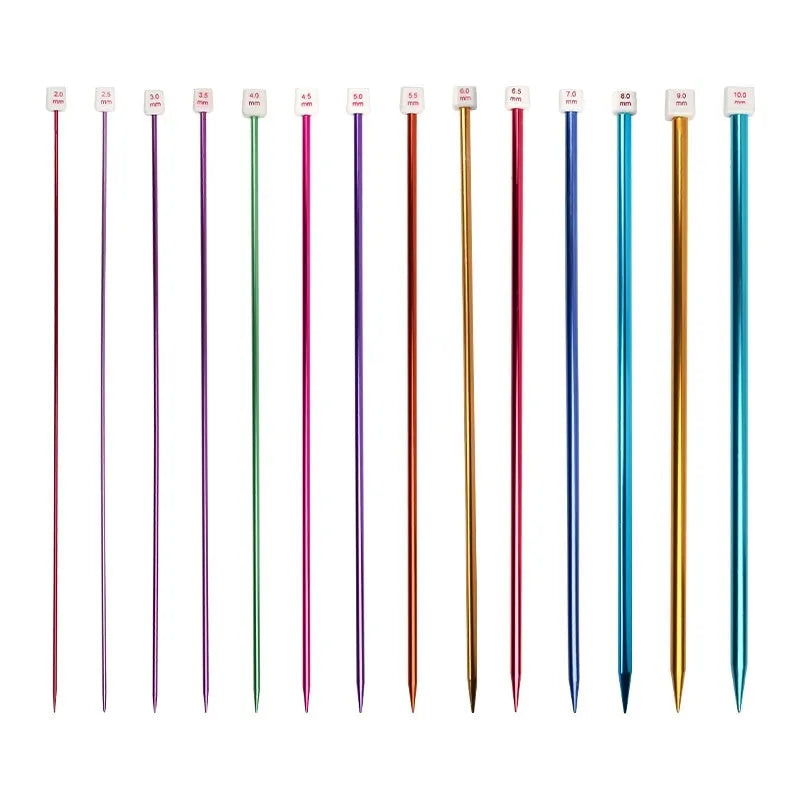 Set of lengthened crochet hooks with caps in 13 sizes from 2.0mm to 10.0mm, two hooks per size.