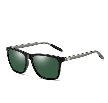 Vintage style sunglasses with TAC lens and aluminum magnesium frame in black