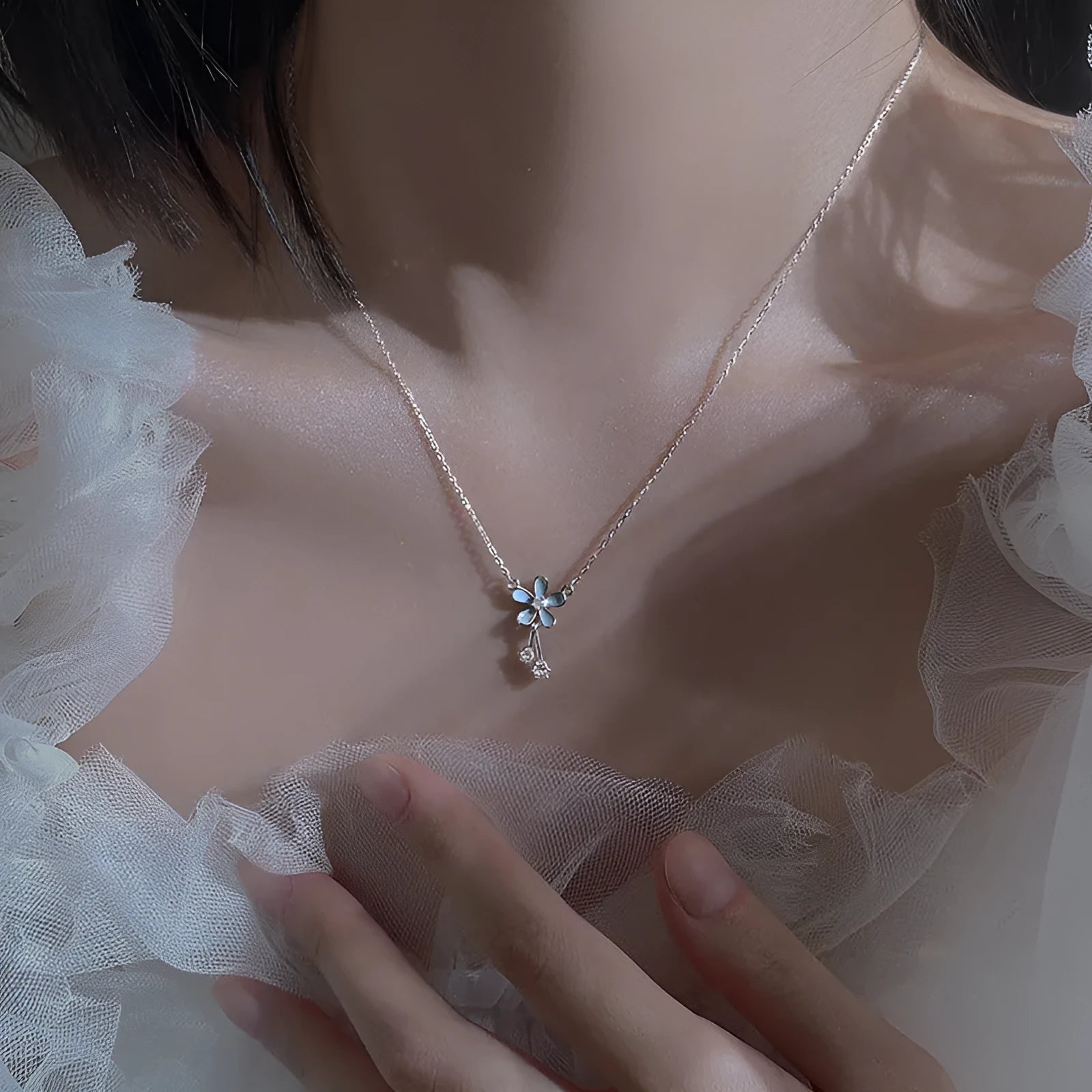999 sterling silver flower pendant necklace with white nano anti-oxidation finish on adjustable cross chain