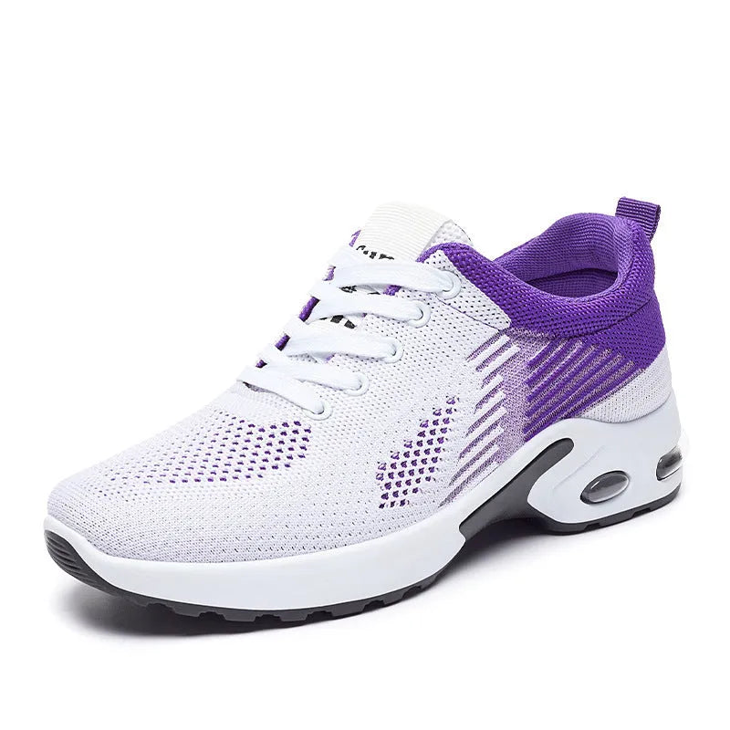 Women's Flyknit casual running shoes in a stripe pattern, showing front lace-up and round toe design.