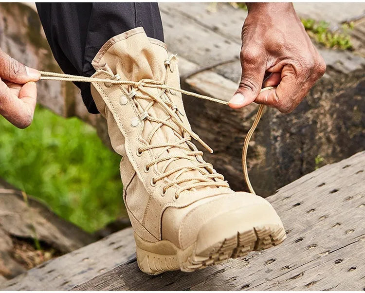 Yulong Combat Boots tactical desert boots in black colour for outdoor climbing and hiking