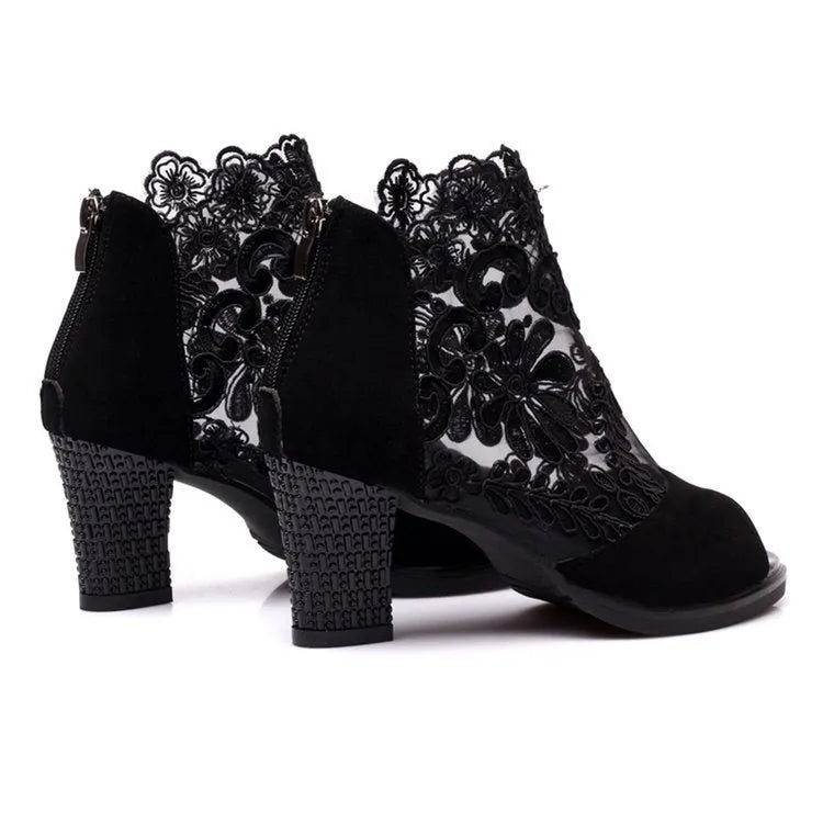 Women's black floral lace gladiator sandals with square high heel and peep toe design