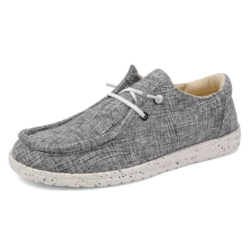 Men's canvas casual shoes in solid colour with low-top EVA sole, available in large sizes up to 48