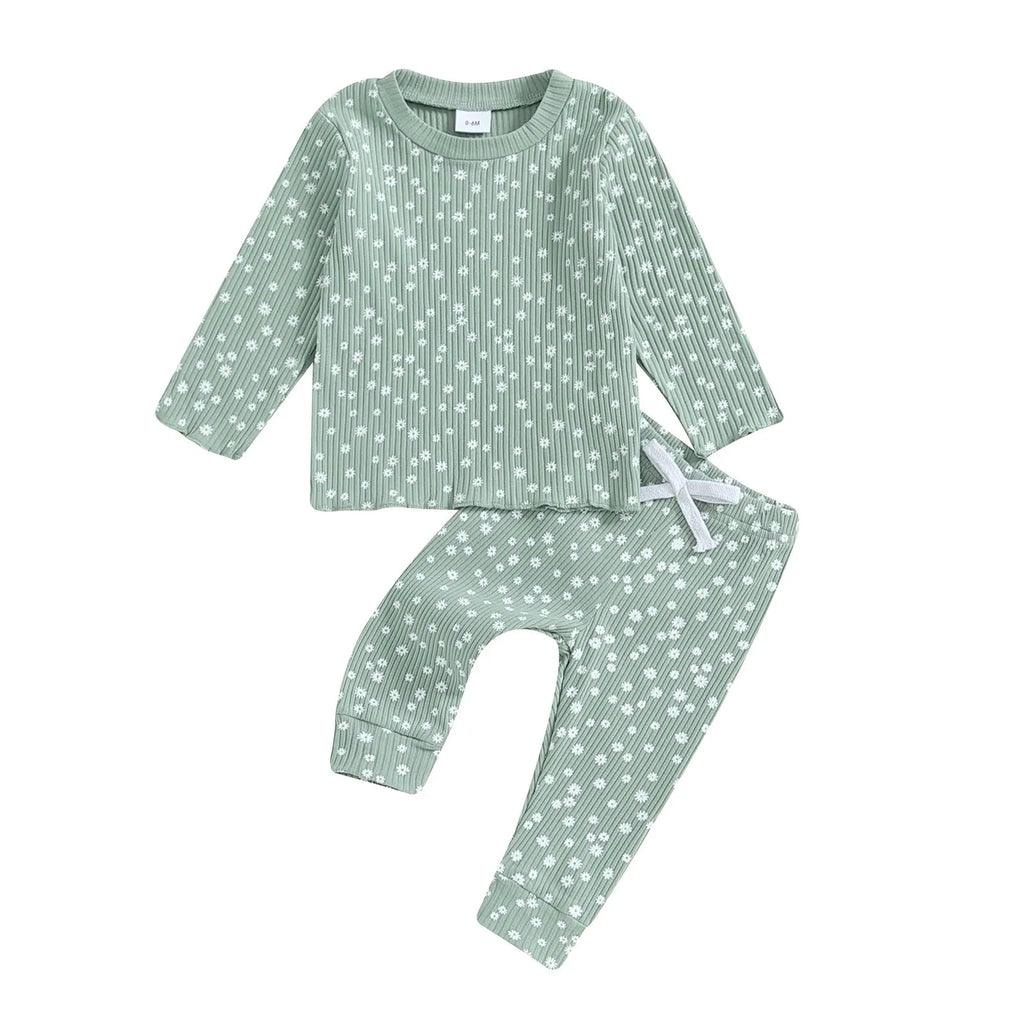 Baby girls long sleeve two-piece suit with letter print in green, pink, and purple colours for autumn and winter