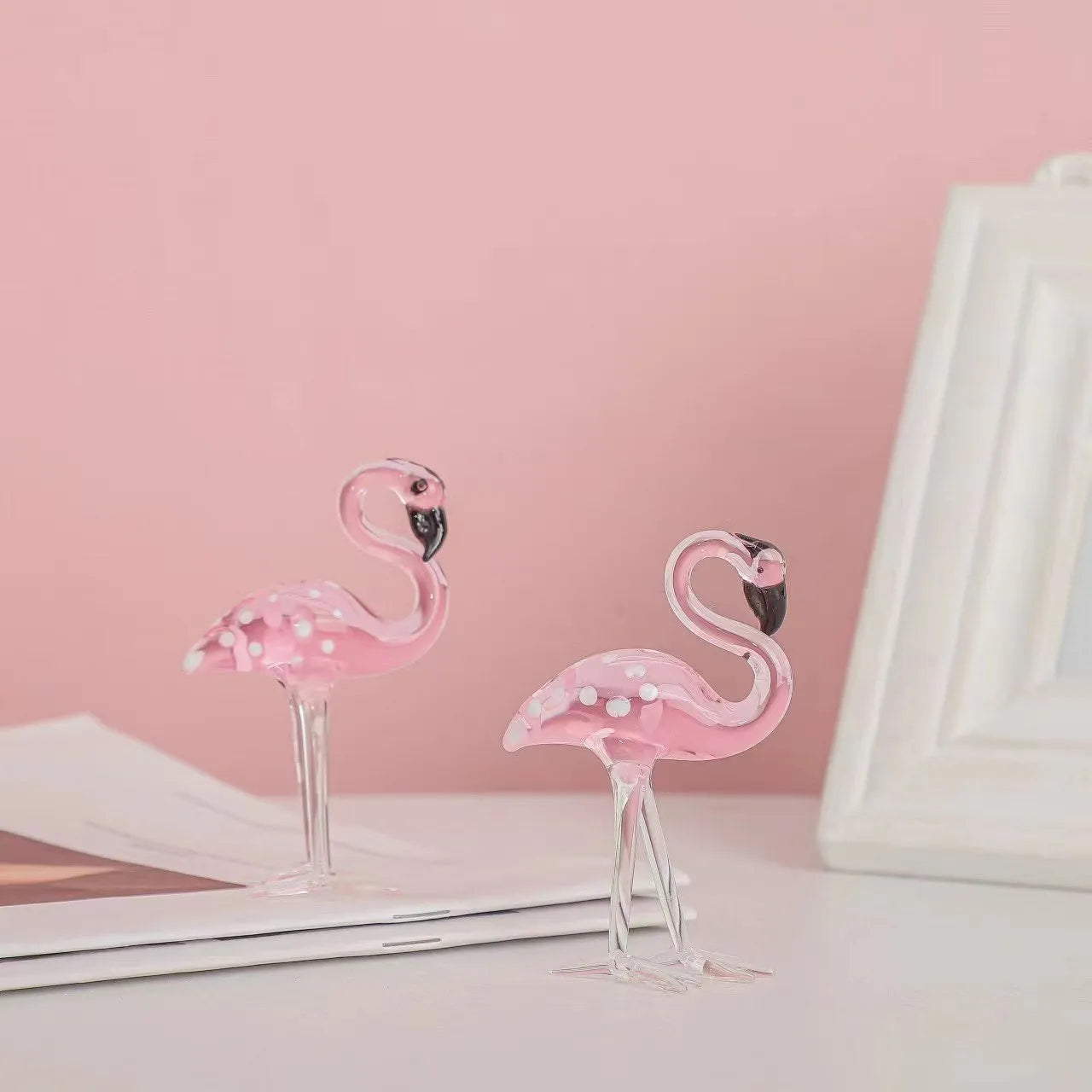 Pink crystal flamingo decorative ornament for home table display with modern simple style