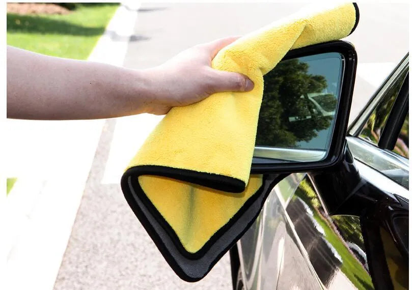 Thickened double-sided microfiber car wash towel in front bright yellow and back gray, 30x30cm