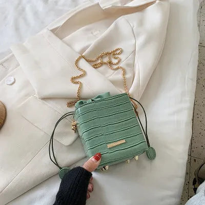 Women's single-shoulder chain messenger bag in PU leather with adjustable strap