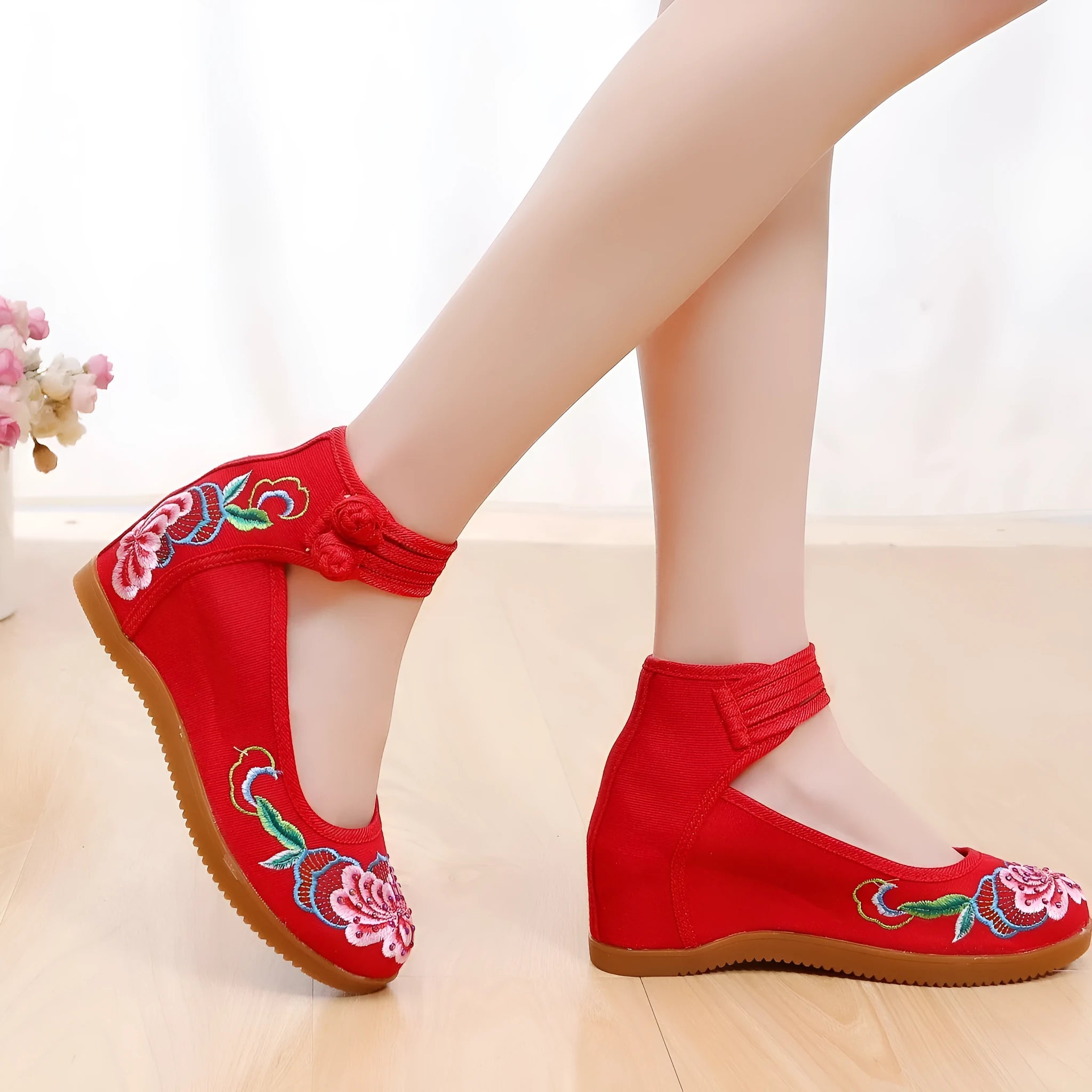 Women's canvas high heels with ethnic pattern, rhinestone detail, and double buckle in beige colour