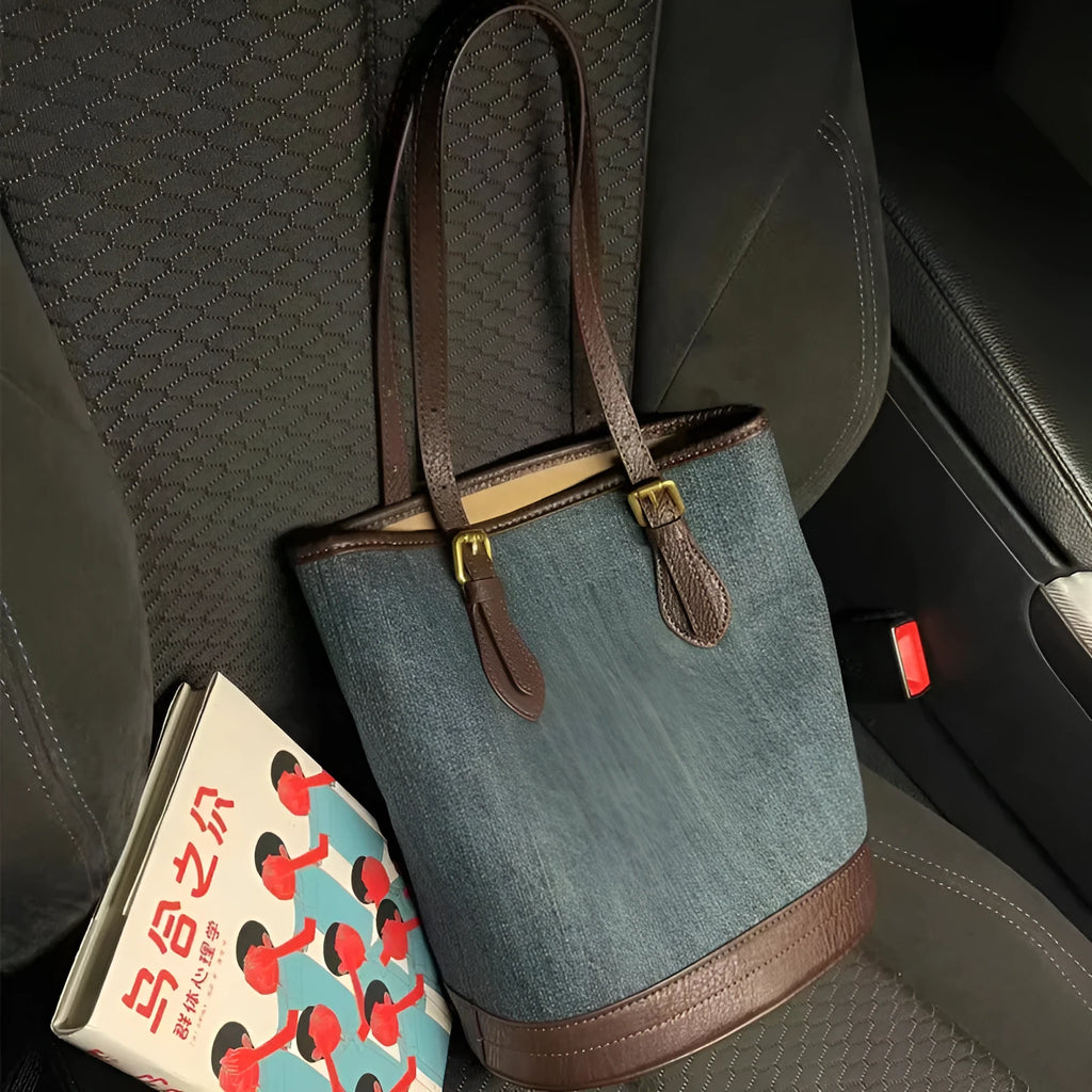 Denim patchwork one-shoulder bucket handbag with 23x27x16cm dimensions