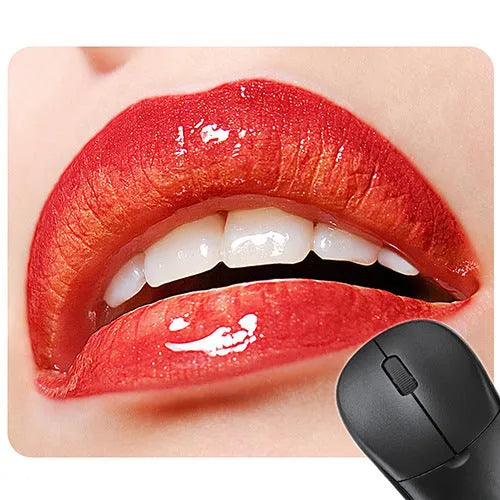 Red lips design rubber non-slip mouse pad on a desk, showing 240mm by 200mm size.