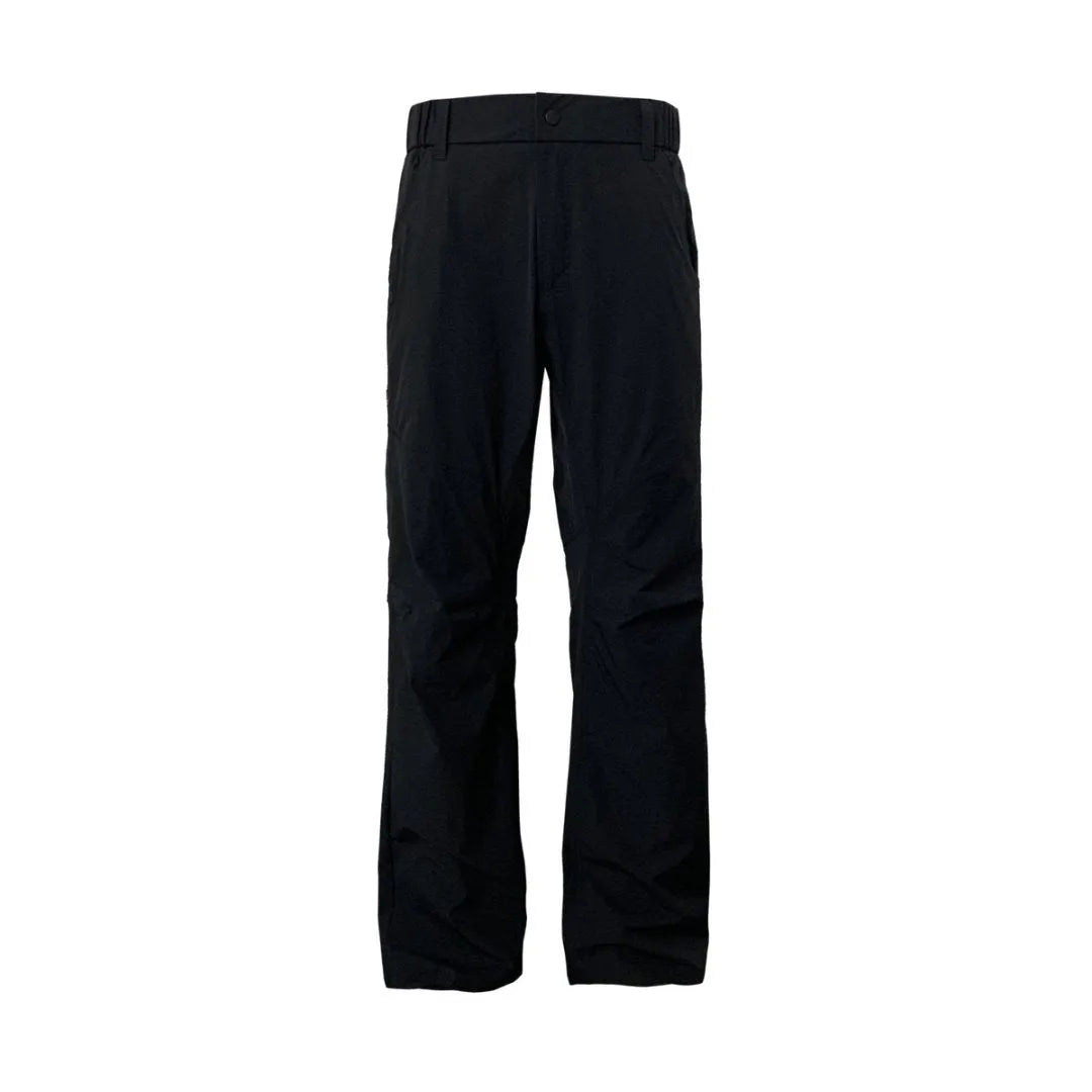 Men's casual trousers with 3D cutting design in straight-leg fit showing medium-elastic waistband