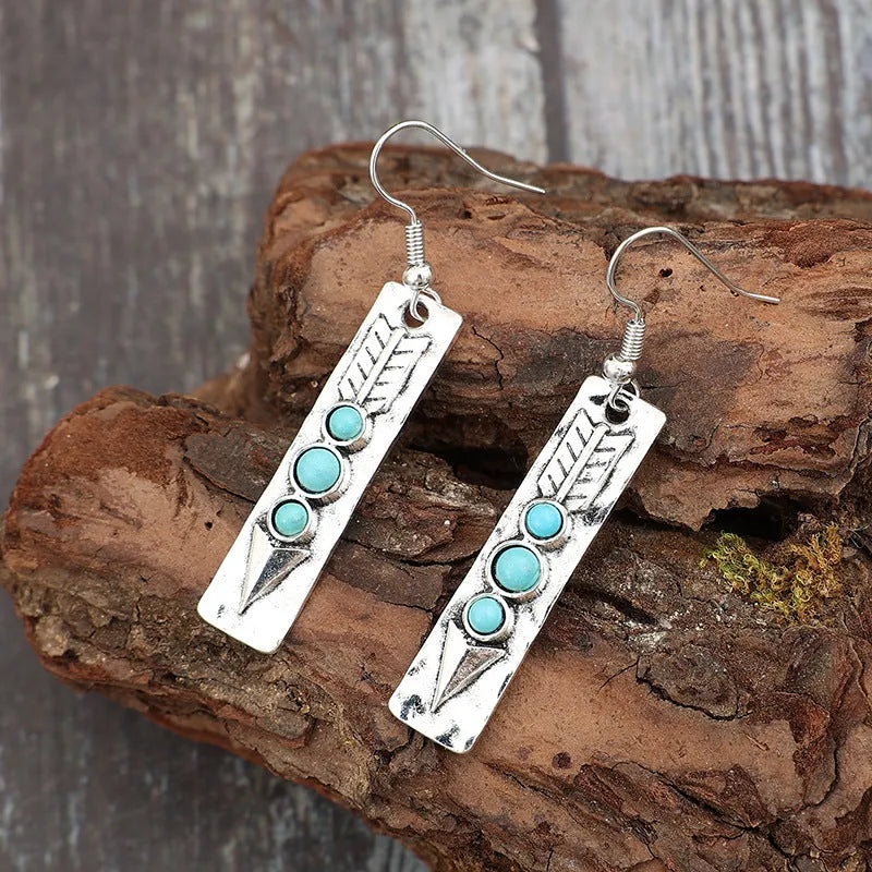 Geometric retro women's earrings with silver electroplated finish and turquoise inlays