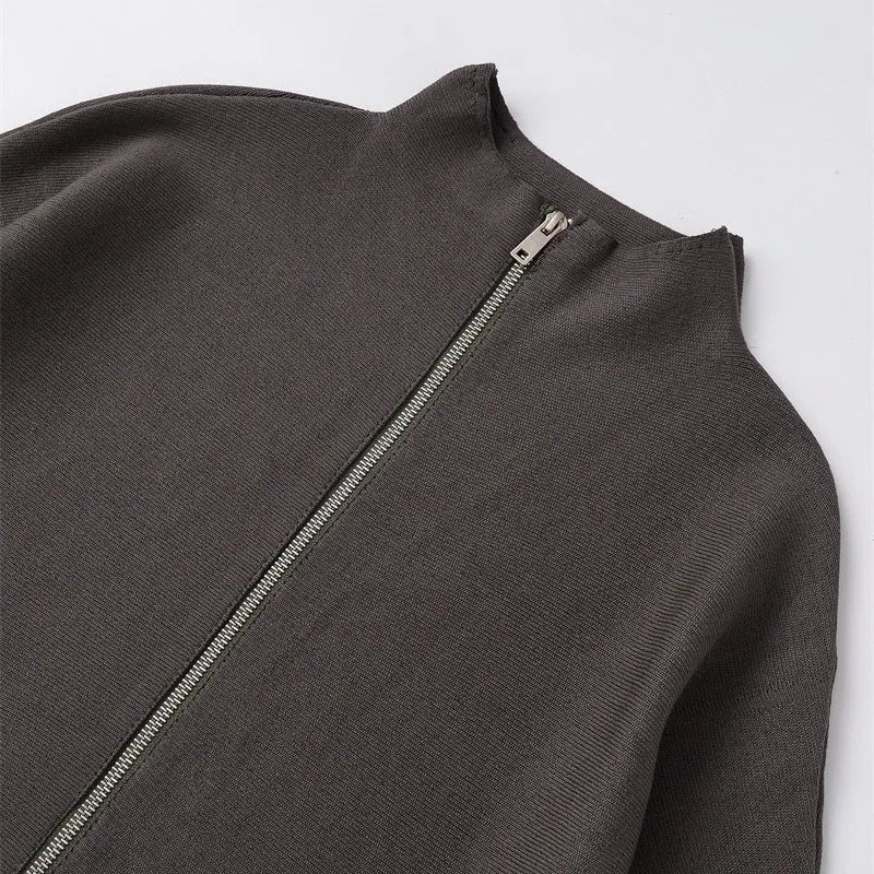 Women's stand collar zipper knitted coat with contrast stripes in a casual style