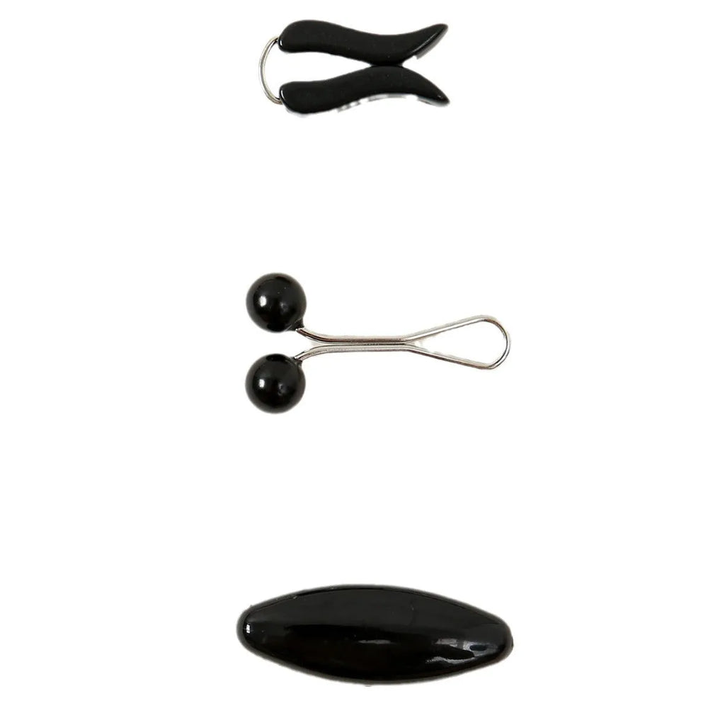 Plastic scarf clip with oval meander pattern and resin drip finish in five colours including black, gray, white, brown, and pink.