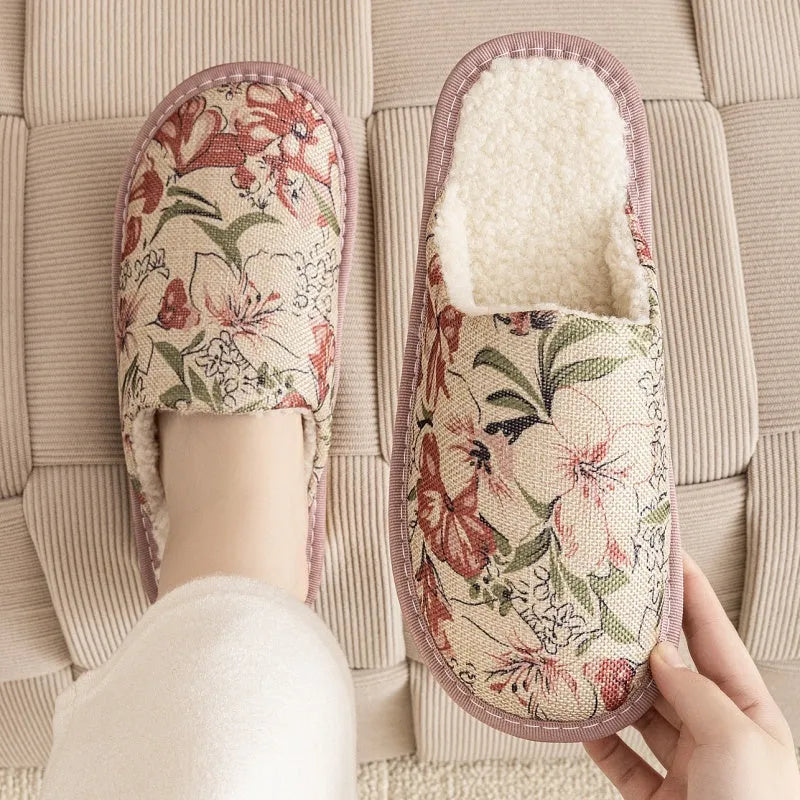 Winter cotton slippers with linen surface, PVC sole, available in floral colours and precise centimetre sizes