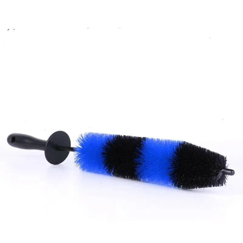 26-piece car wash brush set with tyre cleaning brushes and PP plastic handles.
