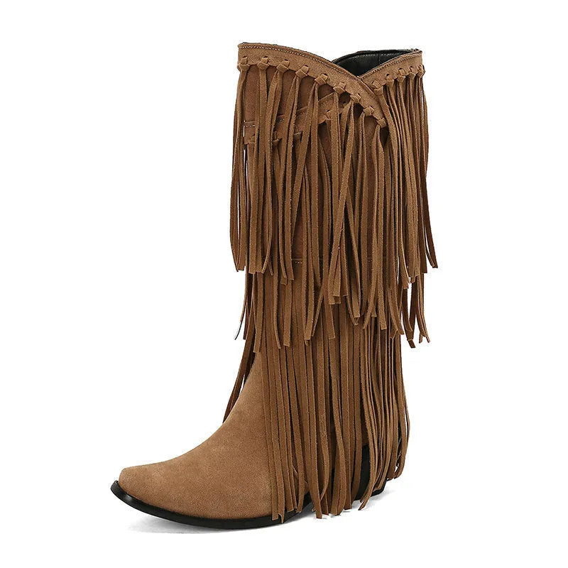 Women's suede mid-calf boots with chunky heel and square toe in beige colour