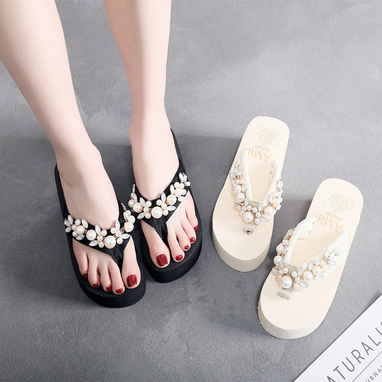 Women's high-heeled flip-flops in black and beige with cotton cloth uppers