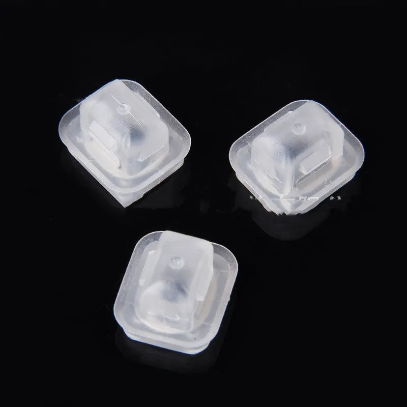 BMW 5 Series 7 Series interior plastic fastener clips pack of 100 with 17.3mm x 15.2mm dimensions
