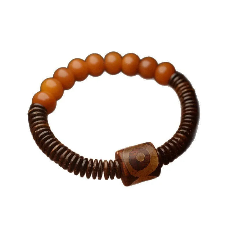Single circle bodhi seed bracelet with polished 8x10mm drop-shaped beads in natural white colour