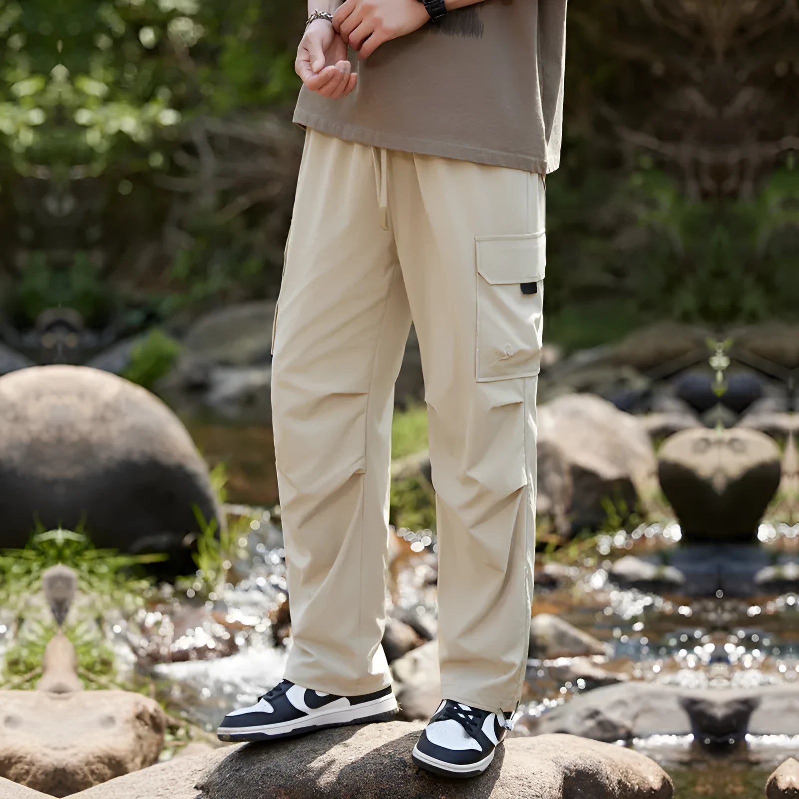 Men's quick-drying summer casual pants in polyester, cropped mid-waist style, colour khaki, size M