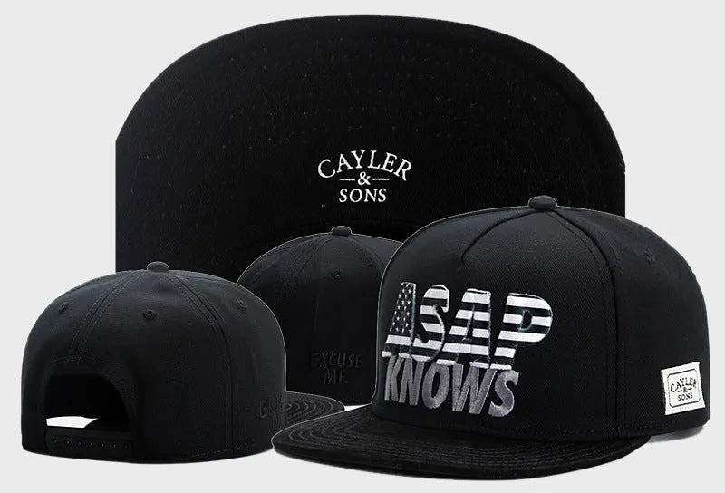 Cotton snapback baseball cap with adjustable back, black colour, side view