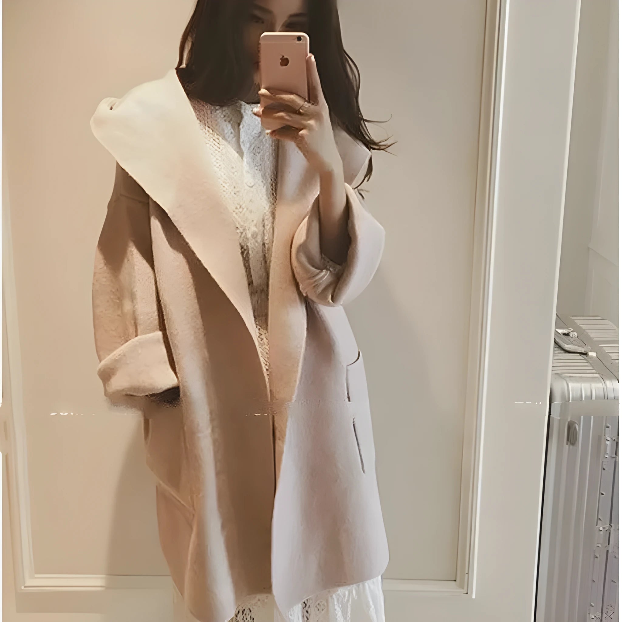 Plus size women's thin coat in cotton fabric with lace decoration, available in black, grey and pink colours