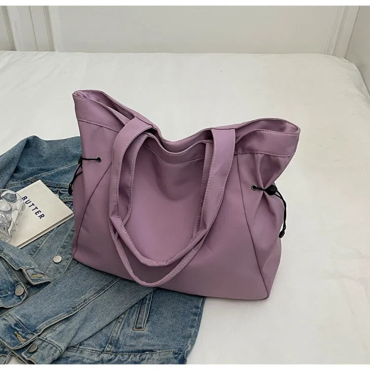 Soft Oxford cloth folding shoulder tote bag in street trend style with shoulder strap