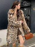 Street fashion faux fur coat with fur collar and pockets in 80cm length
