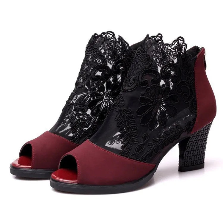 Women's black floral lace gladiator sandals with square high heel and peep toe design