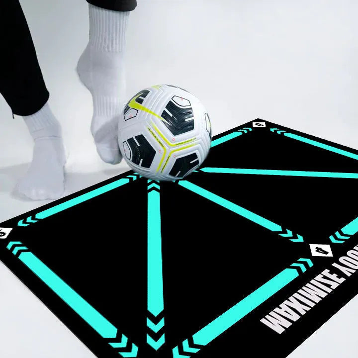 Cushion coloured rubber football training mat for indoor skill practice
