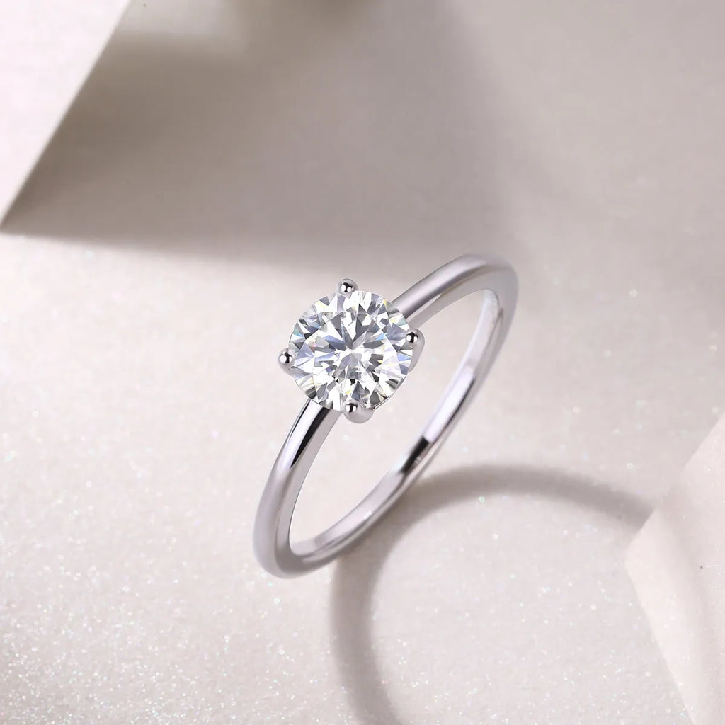 Heart-shaped 1 carat moissanite wedding ring set S925 silver platinum-plated with gift box