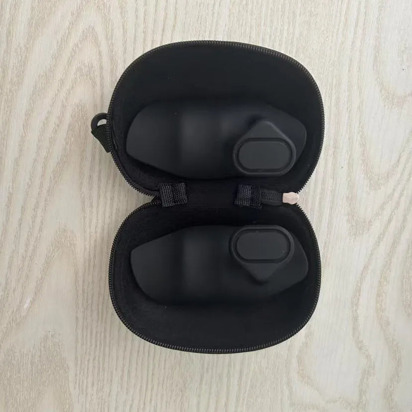 Anti-slip grip strengthener for dumbbell lifting in gray color